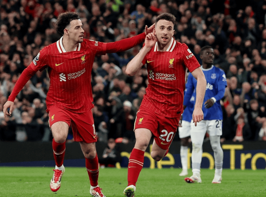 切尔西客场逆转获胜,紧咬英超领头羊的简单介绍 切尔西客场逆转获胜,紧咬英超领头羊的简单介绍