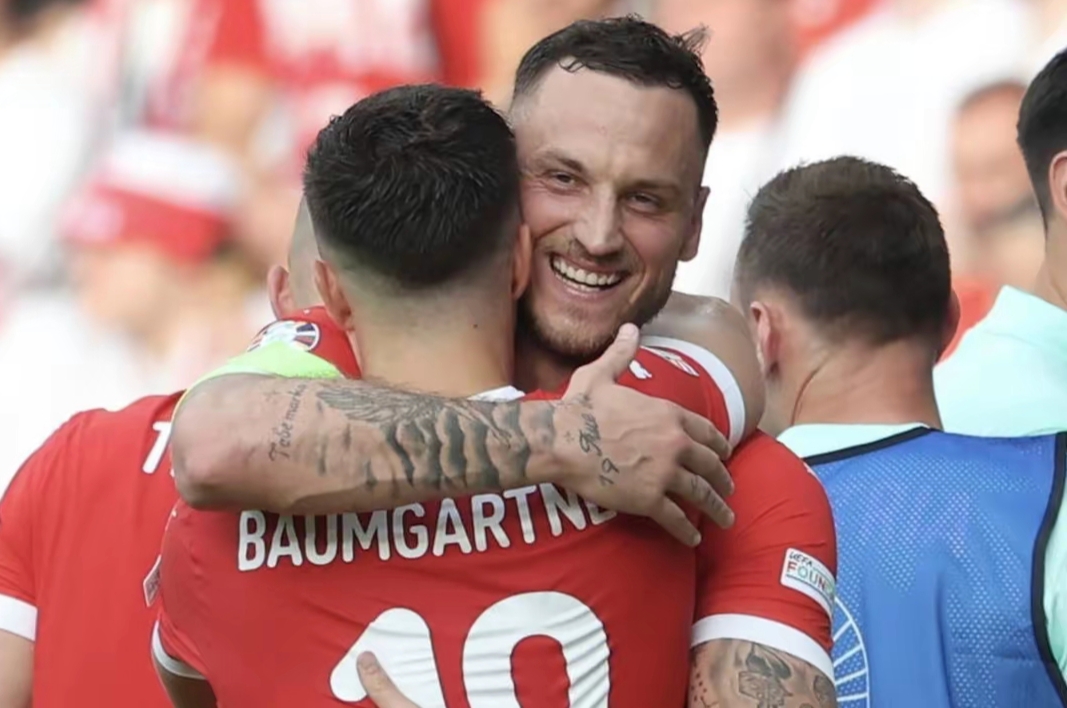 欧预赛:罗马尼亚西班牙两队同居困难的简单介绍 欧预赛:罗马尼亚西班牙两队同居困难的简单介绍