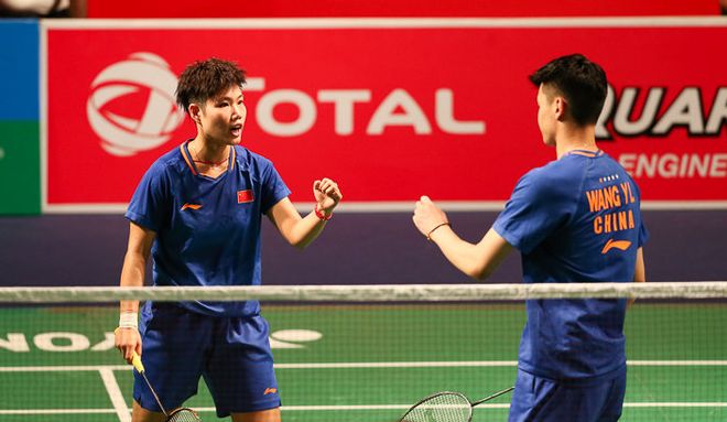 关于韩国队横扫印尼队，黄鸭组合刷新纪录的信息