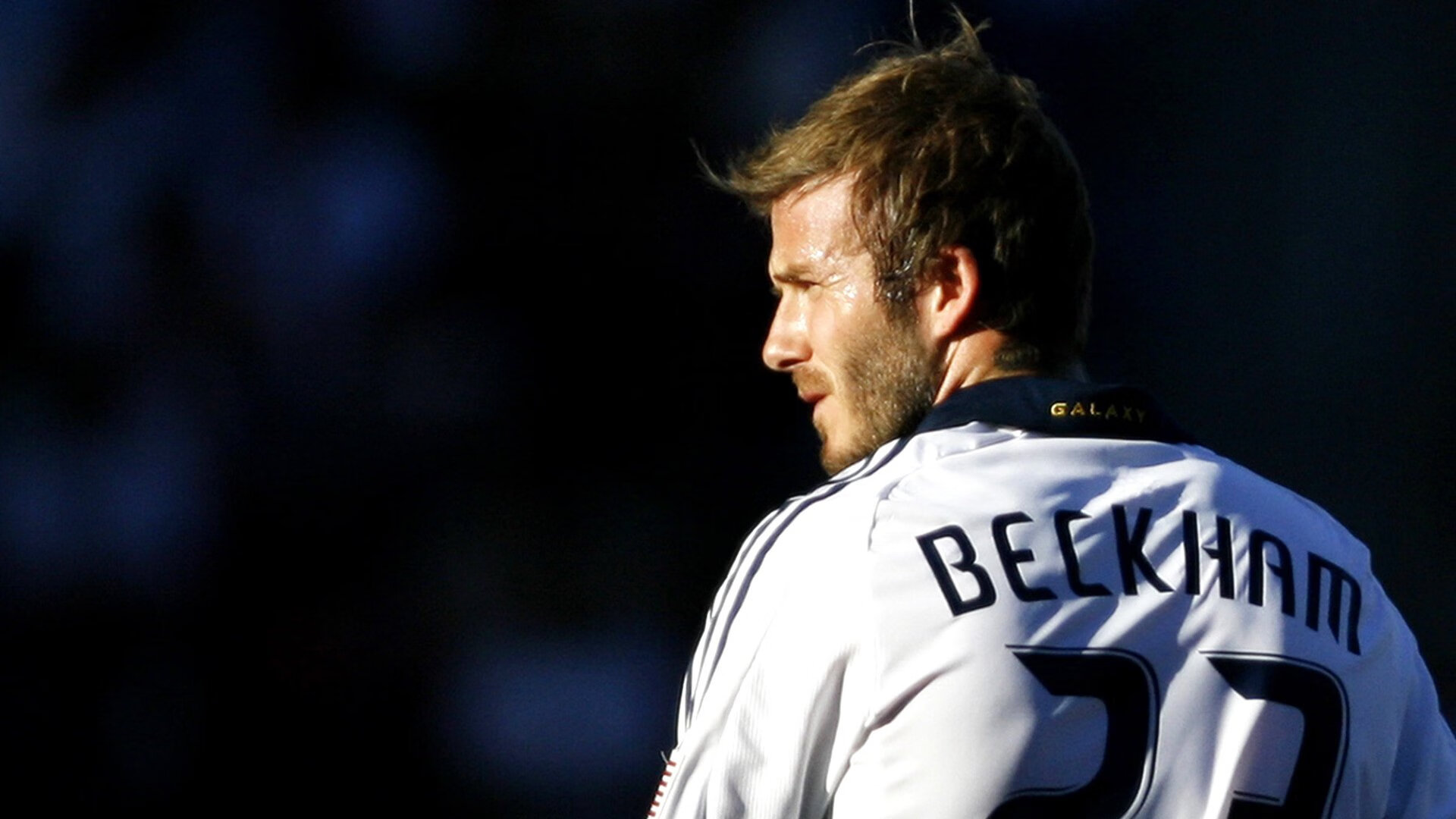 开云足球直播-富安健洋，贝蒂斯对阵美国一役中，那个改写战局的关键身影